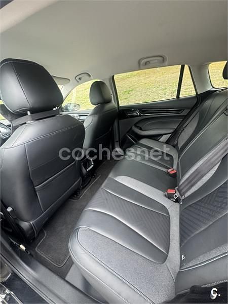 Usado MG MG5 EV Long Range Luxury 114 kW (156 CV) 2023 Eléctrico Familiar