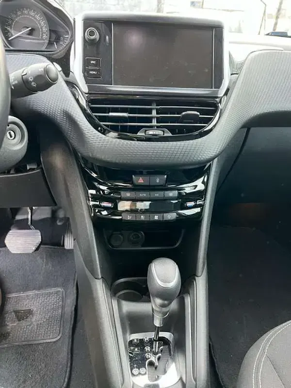 Usado Peugeot 208 S 110 CV (80 kW) 2019 Azul Utilitario