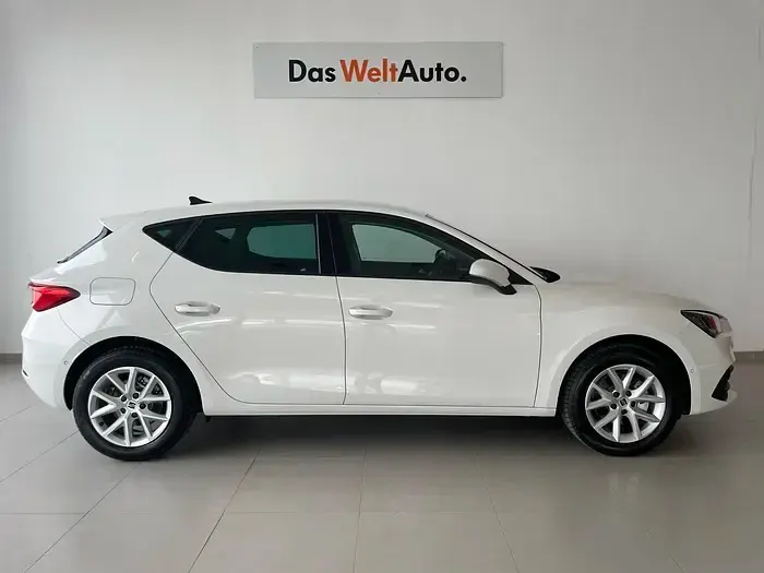 Nuevo Seat Leon Style 116 CV (85 kW) 2026 Blanco Utilitario