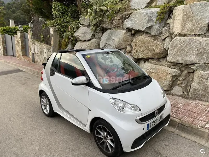 Usado Smart ForTwo Cabrio Passion 84 CV (61 kW) 2013 Blanco Descapotable
