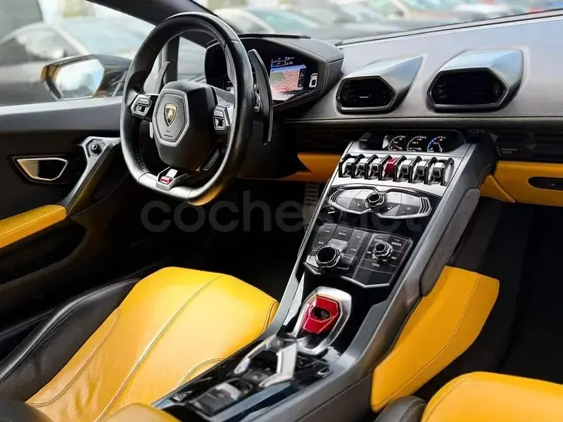 Usado Lamborghini Huracán 610 CV (448 kW) 2016 Amarillo Coupe