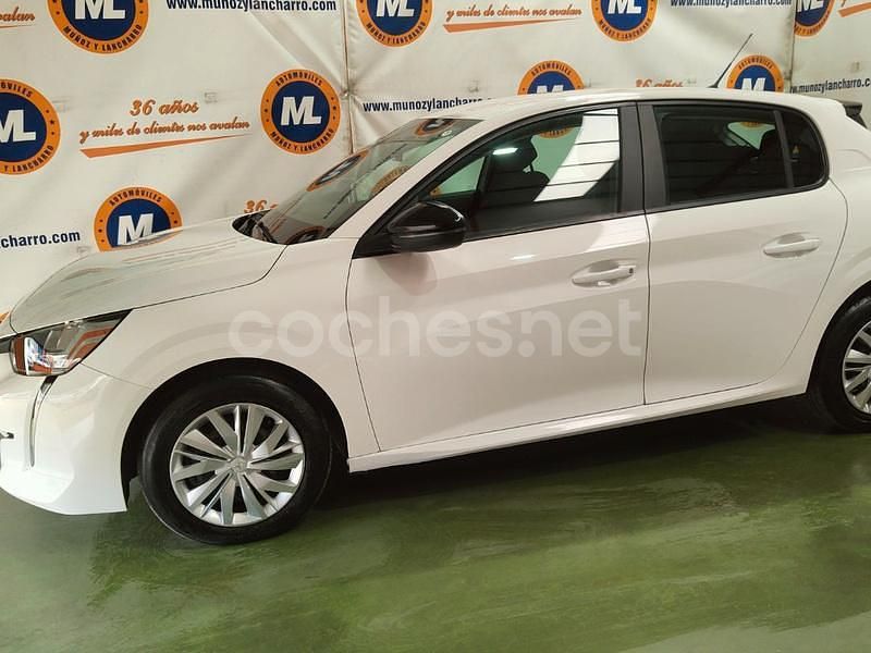 Usado Peugeot 208 Active 100 CV (73 kW) 2022 Blanco Utilitario