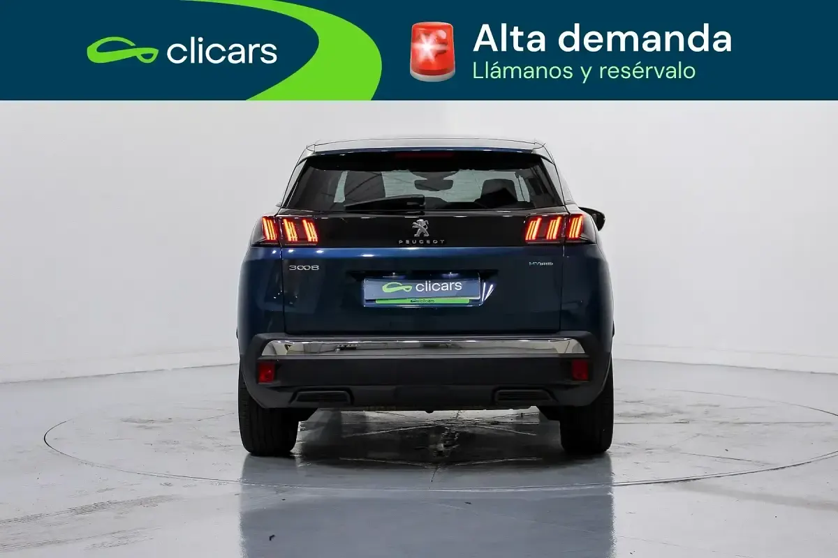 Usado Peugeot 3008 Allure 225 CV (165 kW) 2022 Azul SUV