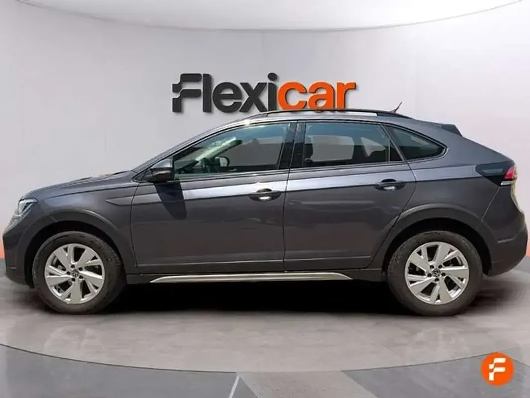 Usado VW Taigo Life 95 CV (69 kW) 2022 Gris SUV