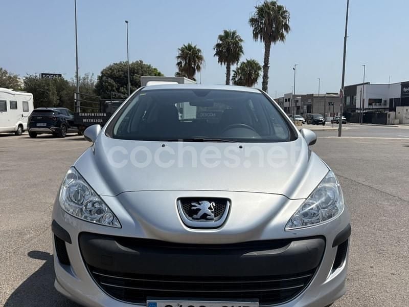 Gris / plata Usado 2009 Peugeot 308 Berlina | 4500 € (Precio justo) - Imagen 1/4