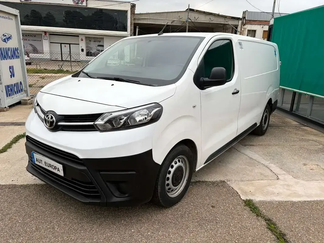 Usado Toyota Proace Comfort 122 CV (89 kW) 2020 Blanco Monovolumen