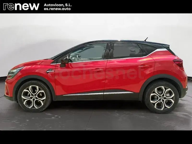 Usado Renault Captur 140 CV (102 kW) 2022 Rojo SUV