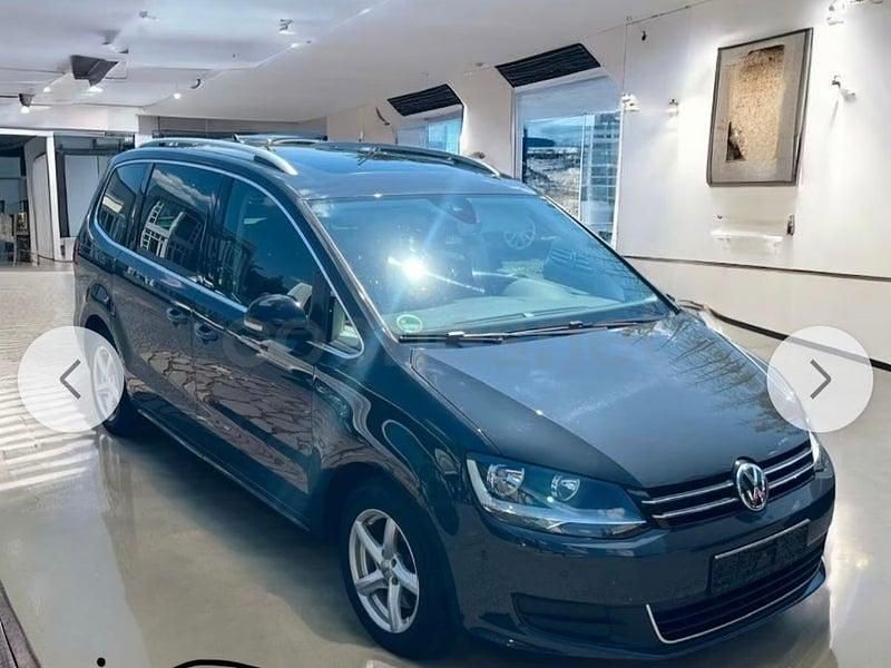 Usado VW Sharan Advance 150 CV (110 kW) 2019 Gris / plata Monovolumen