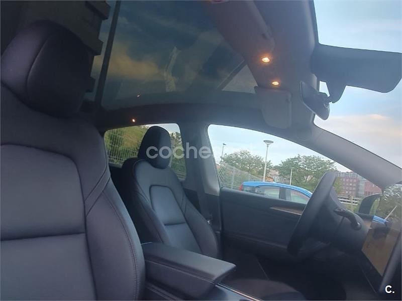 Usado Tesla Model Y RWD 250 kW (340 CV) 2023 Eléctrico SUV