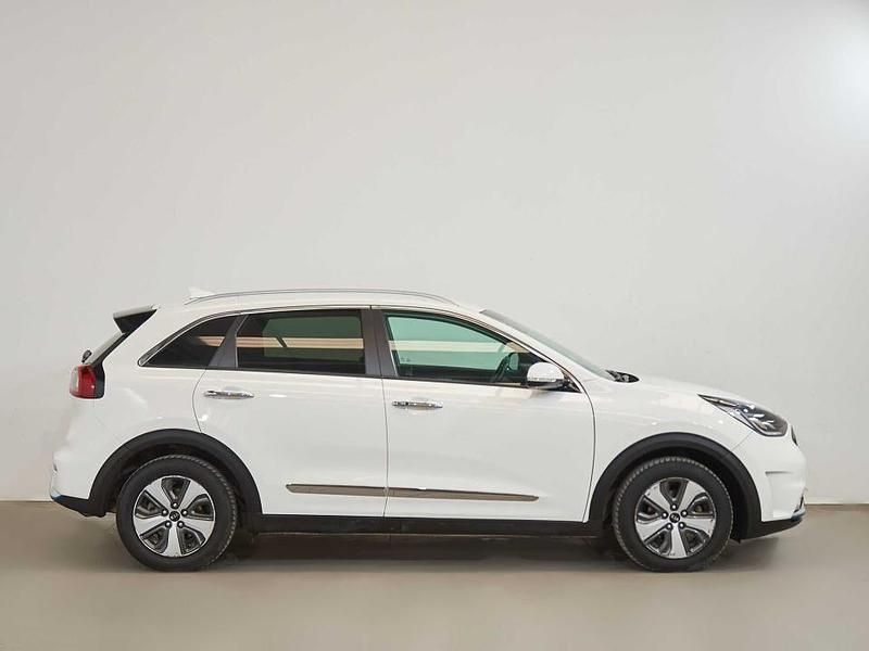Usado Kia Niro 141 CV (103 kW) 2017 Blanco SUV