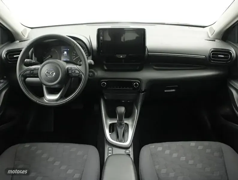 Nuevo Mazda 2 Exclusive-Line 116 CV (85 kW) 2026 Blanco Utilitario
