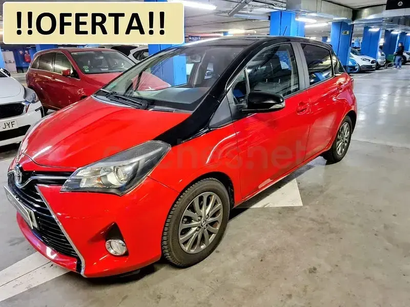 Occasion Toyota Yaris City 69 PK (50 kW) 2016 Rood Sedan