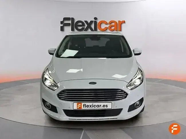Usado Ford S-MAX ST-Line 160 CV (117 kW) 2017 Blanco Monovolumen