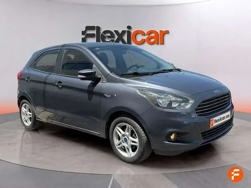 Usado Ford Ka Plus 69 CV (50 kW) 2017 Azul Utilitario