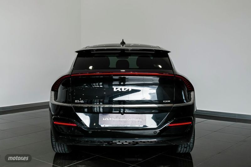 Usado Kia EV6 Air 478 kW (650 CV) 2023 Negro SUV