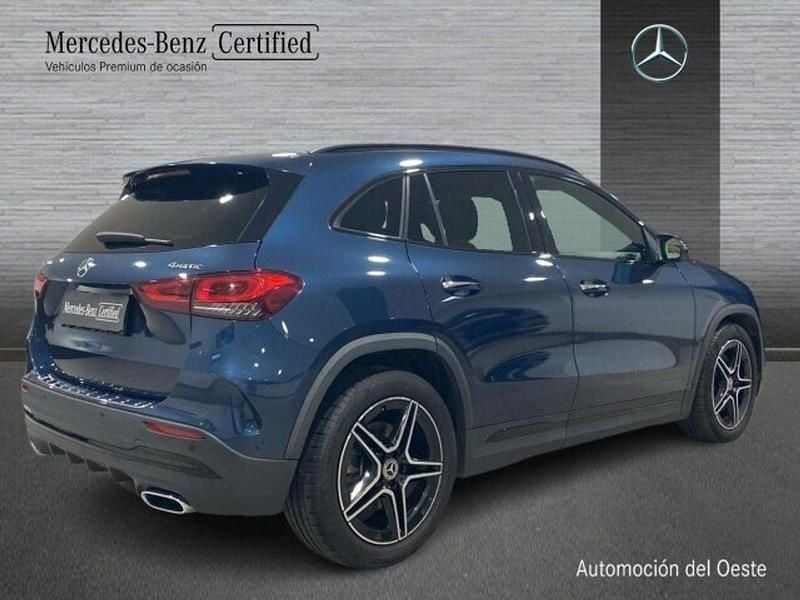 Usado Mercedes GLA250 AMG line 227 CV (166 kW) 2020 Azul SUV