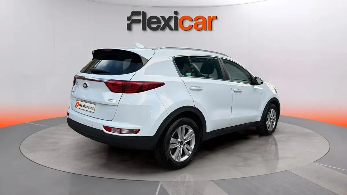 Usado Kia Sportage 141 CV (103 kW) 2018 Blanco SUV