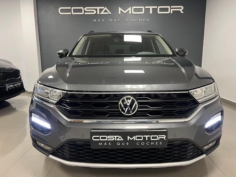 Usado VW T-Roc Advance 150 CV (110 kW) 2021 Gris / plata SUV