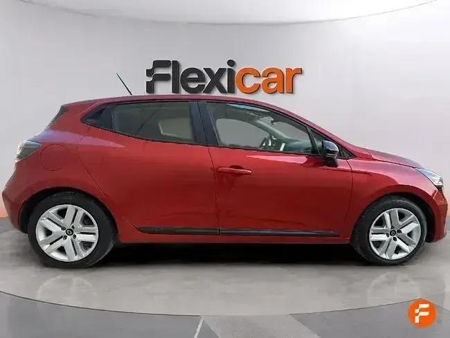 Usado Renault Clio Evolution 90 CV (66 kW) 2023 Rojo Utilitario