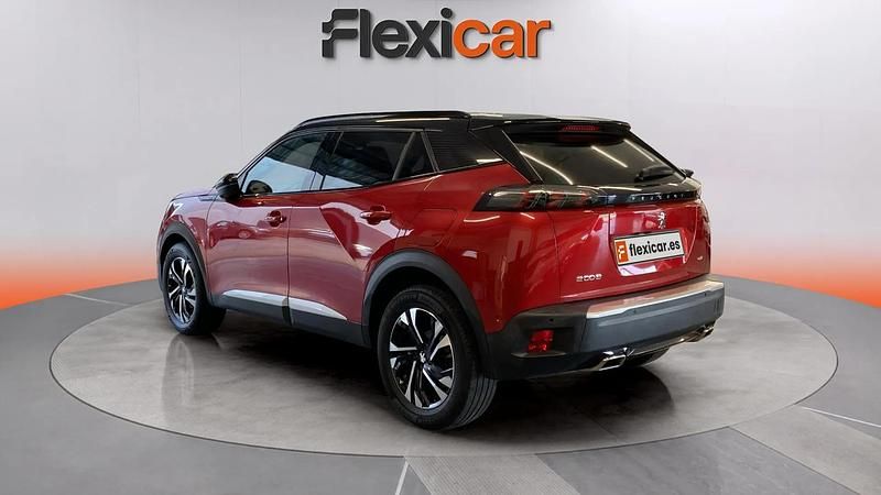 Usado Peugeot 2008 GT 131 CV (96 kW) 2021 Blanco SUV