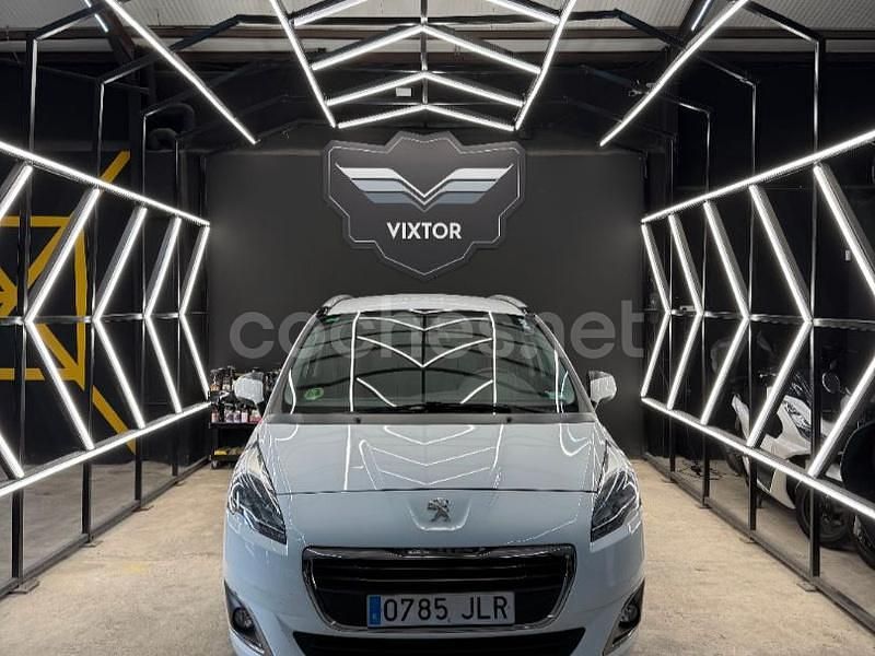 Blanco Usado 2015 Peugeot 5008 Access Monovolumen | 7300 € (Buen precio) - Imagen 1/4