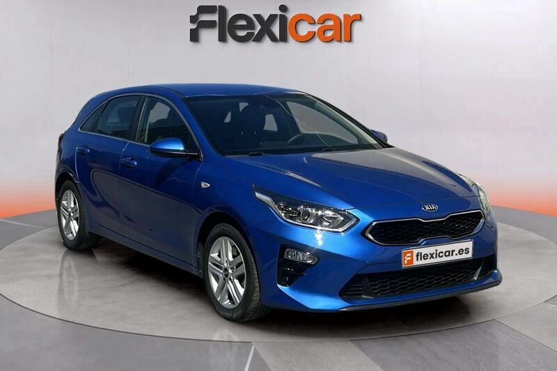 Azul Usado 2019 Kia Ceed 2 Berlina | 10.690 € (Buen precio) - Imagen 1/4