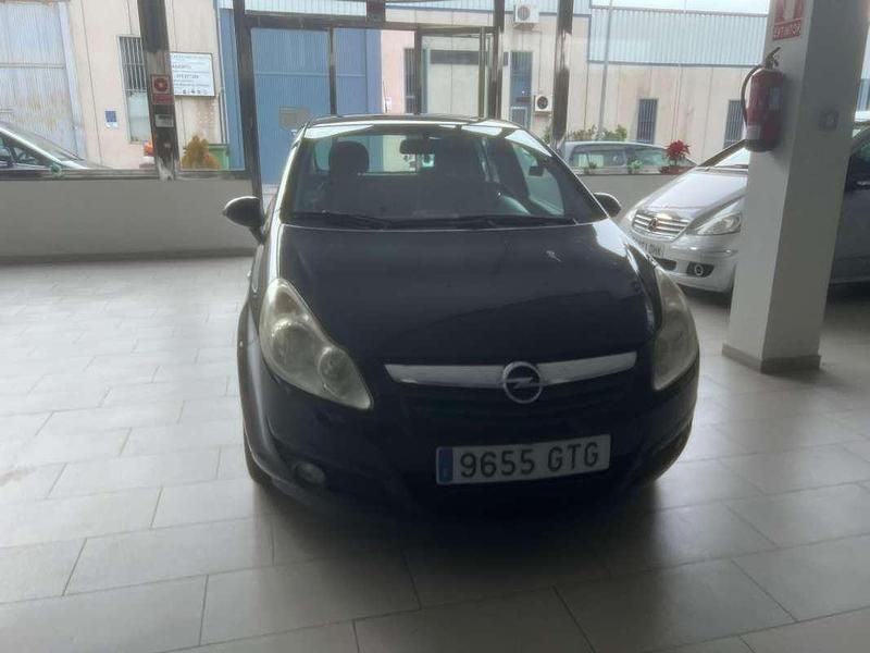 Usado Opel Corsa 86 HP (63 kW) 2010 Preto Citadino