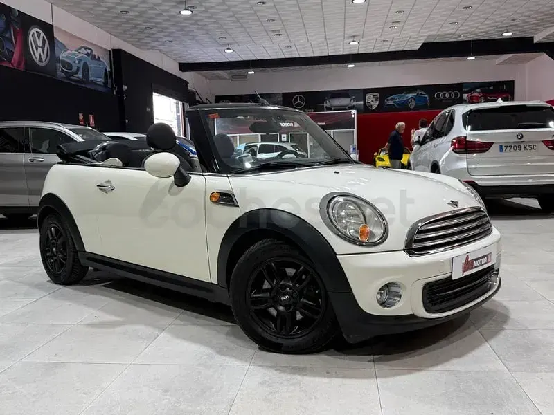 Usado Mini One Cabriolet 98 CV (72 kW) 2013 Blanco Descapotable