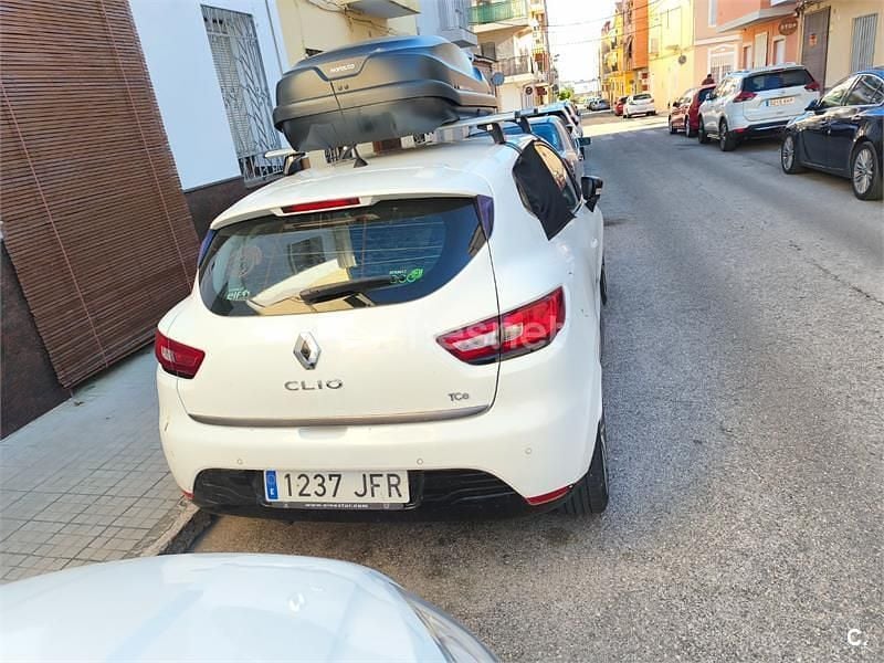 Usado Renault Clio IV 90 CV (66 kW) 2015 Blanco Berlina