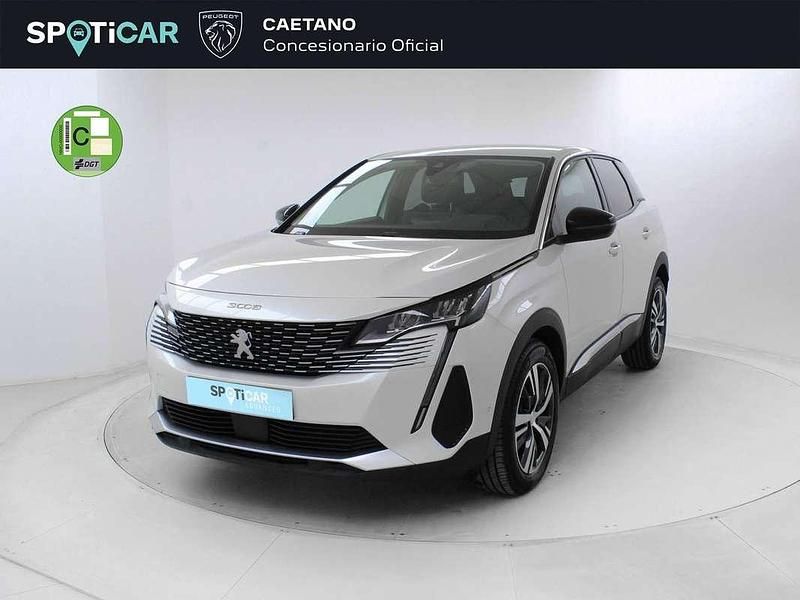 Usado Peugeot 3008 Allure 131 CV (96 kW) 2022 Blanco SUV