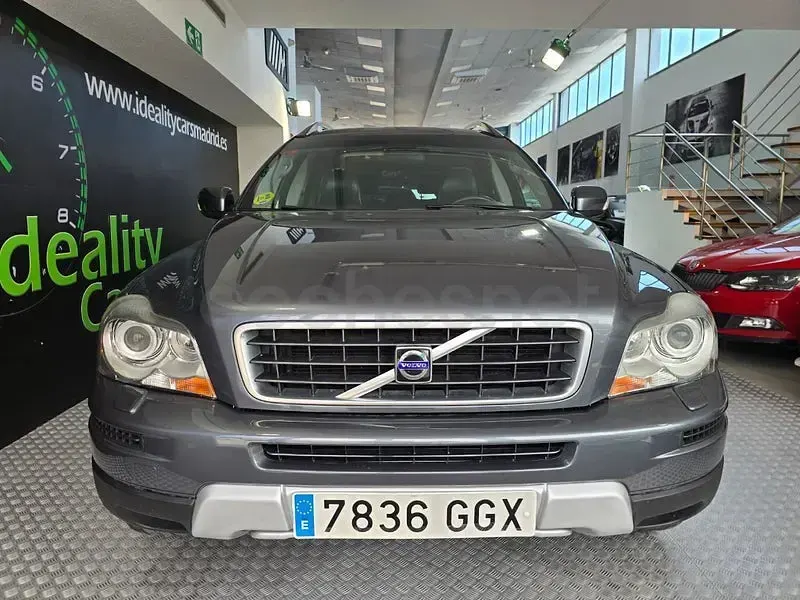 Usado Volvo XC90 185 CV (136 kW) 2008 Gris / plata SUV