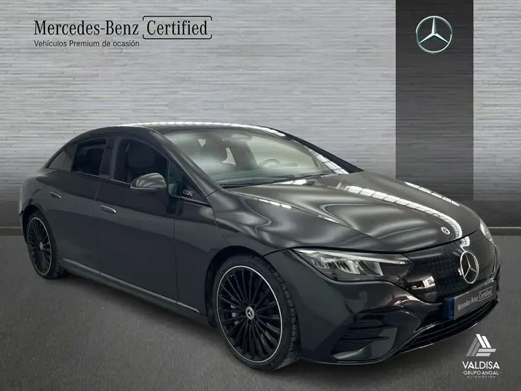 Usado Mercedes EQE350 AMG line 214 kW (292 CV) 2022 Berlina