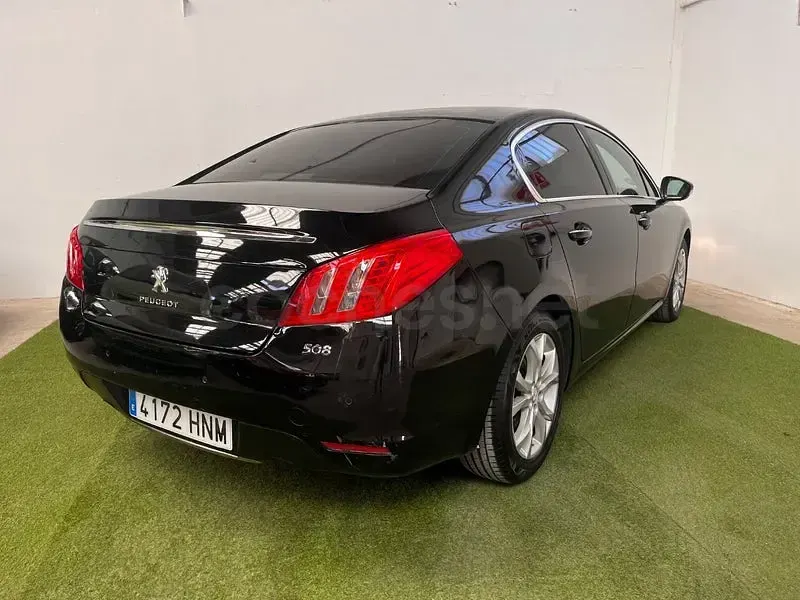 Usado Peugeot 508 Active 115 CV (84 kW) 2013 Negro Berlina