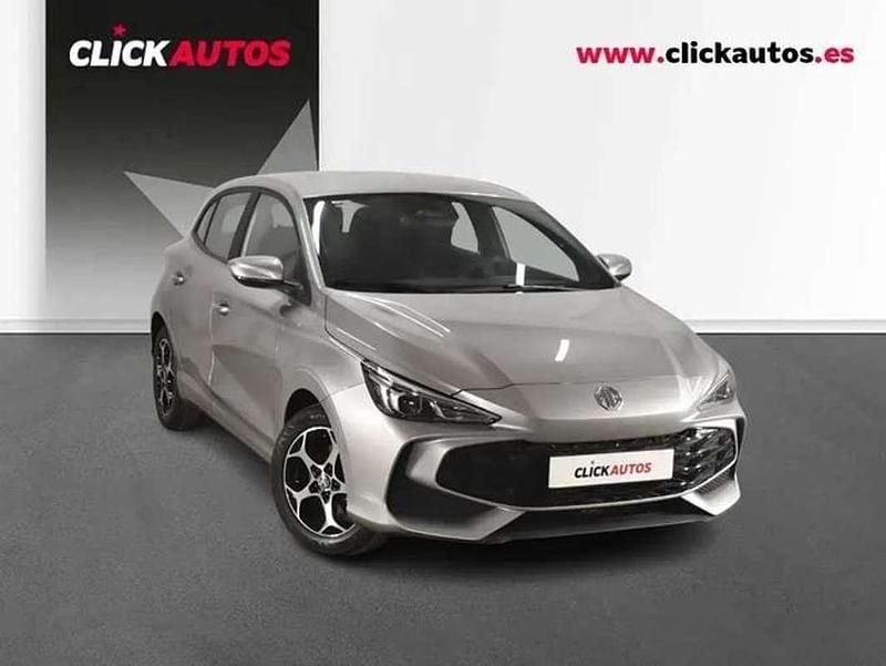 Usado MG MG3 Comfort 116 CV (85 kW) 2025 Plateado Utilitario