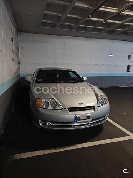 Gris / plata Usado 2003 Hyundai Coupé Coupe | 4300 € (Precio justo) - Imagen 1/4