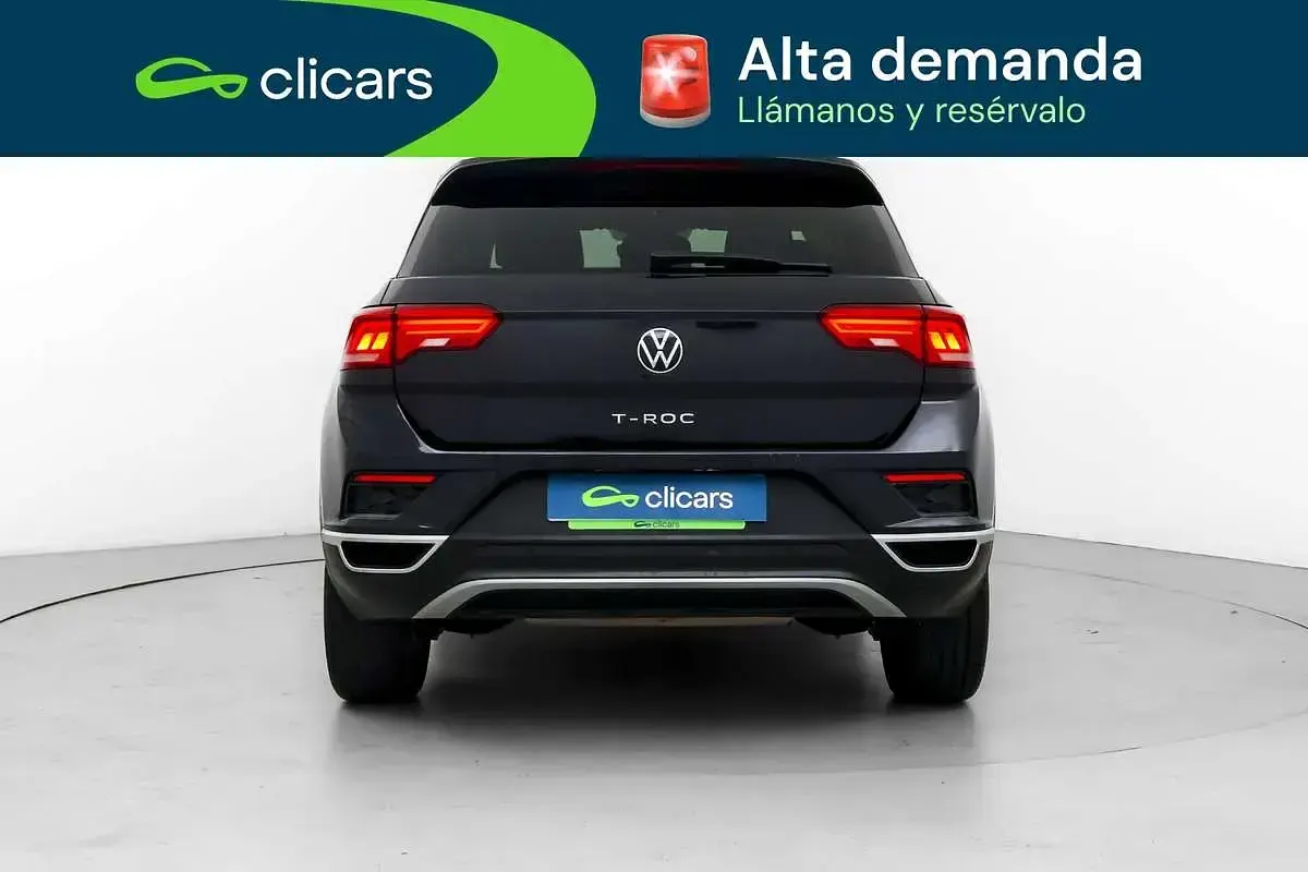 Usado VW T-Roc Advance 116 CV (85 kW) 2020 Negro SUV
