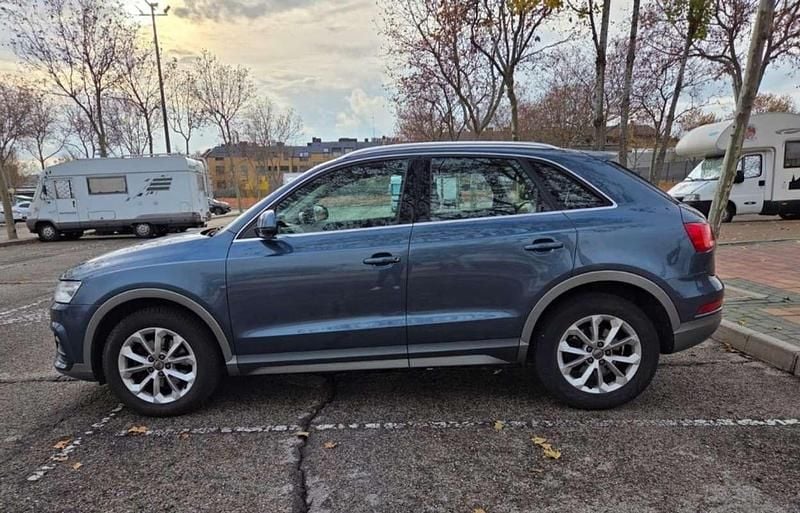 Usado Audi Q3 Premium 150 CV (110 kW) 2015 Azul SUV