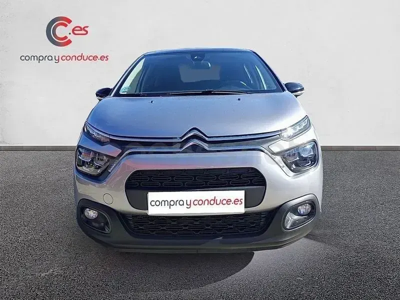 Usado Citroën C3 Shine 102 CV (75 kW) 2022 Gris / plata Berlina