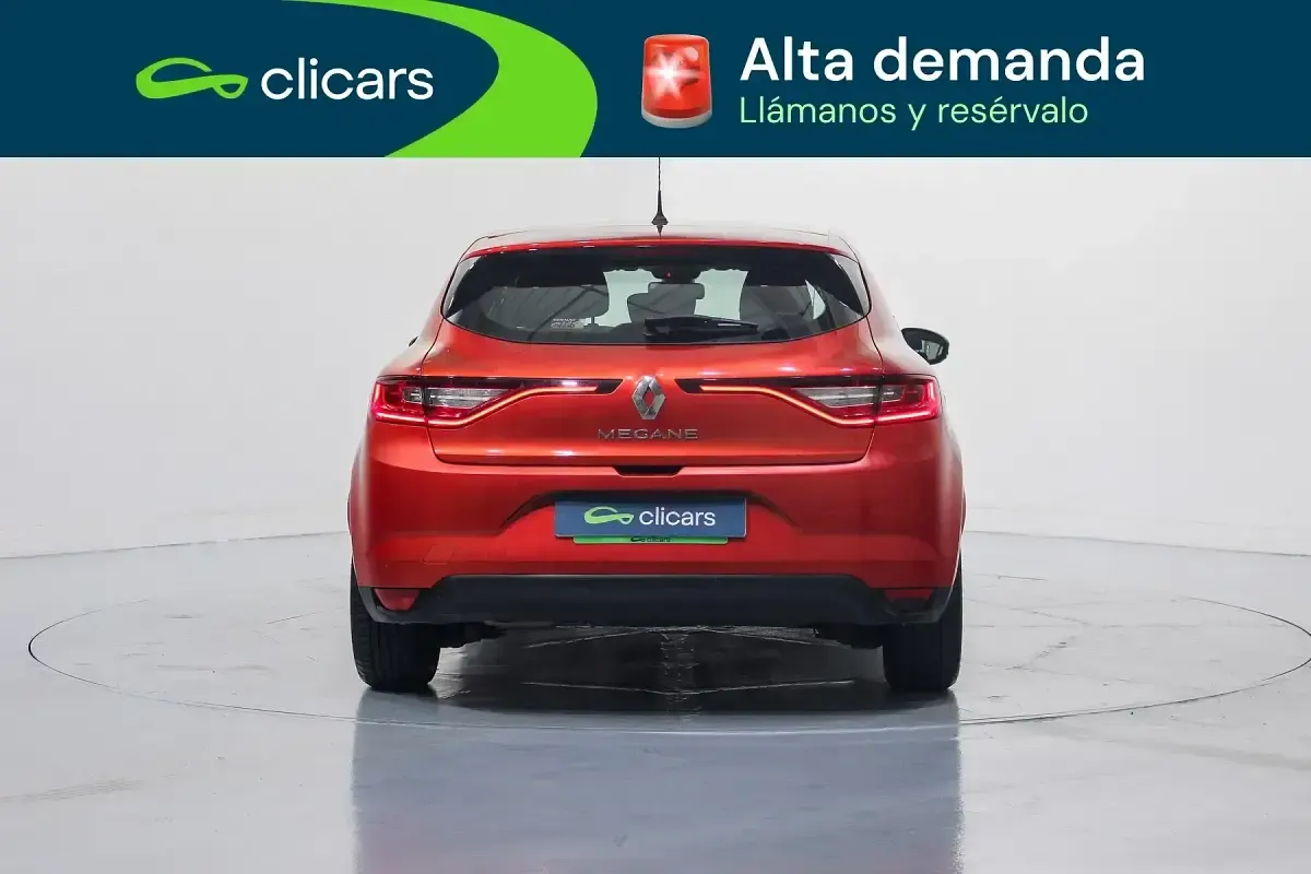 Occasion Renault Mégane Intens 130 PK (95 kW) 2016 Rood Sedan