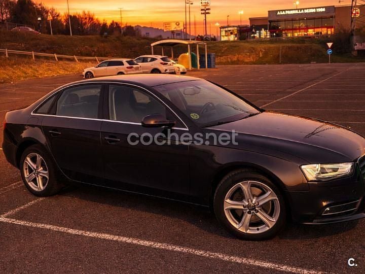 Usado Audi A4 177 CV (130 kW) 2012 Marrón Berlina