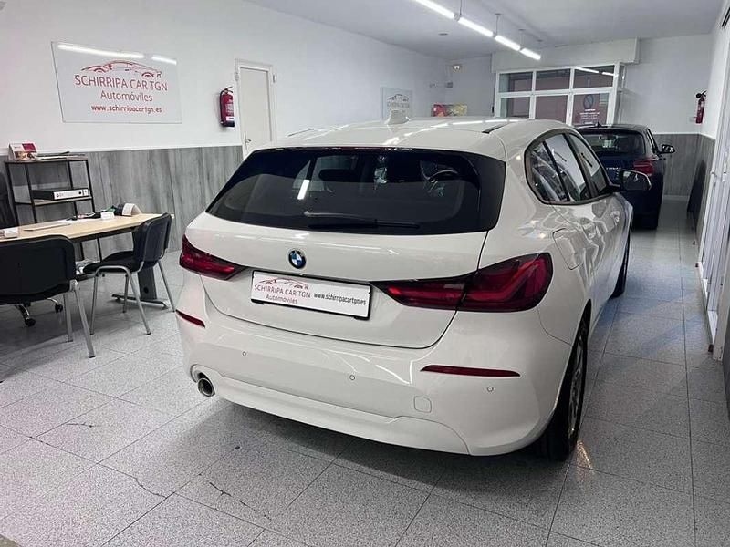 Usado BMW 118 136 CV (100 kW) 2022 Blanco Utilitario