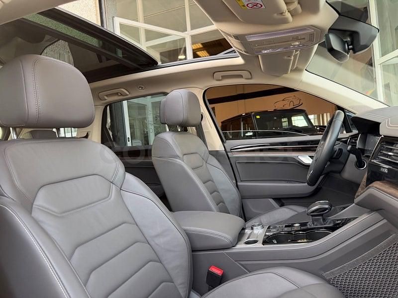 Usado VW Touareg 381 CV (280 kW) 2022 Azul SUV