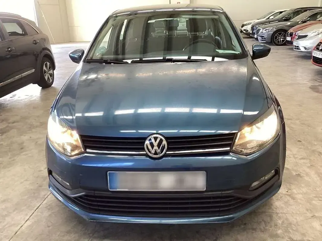 Usado VW Polo 75 CV (55 kW) 2016 Azul Utilitario