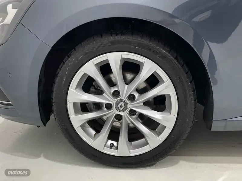 Usado Renault Mégane IV Zen 140 CV (102 kW) 2019 Blanco Berlina