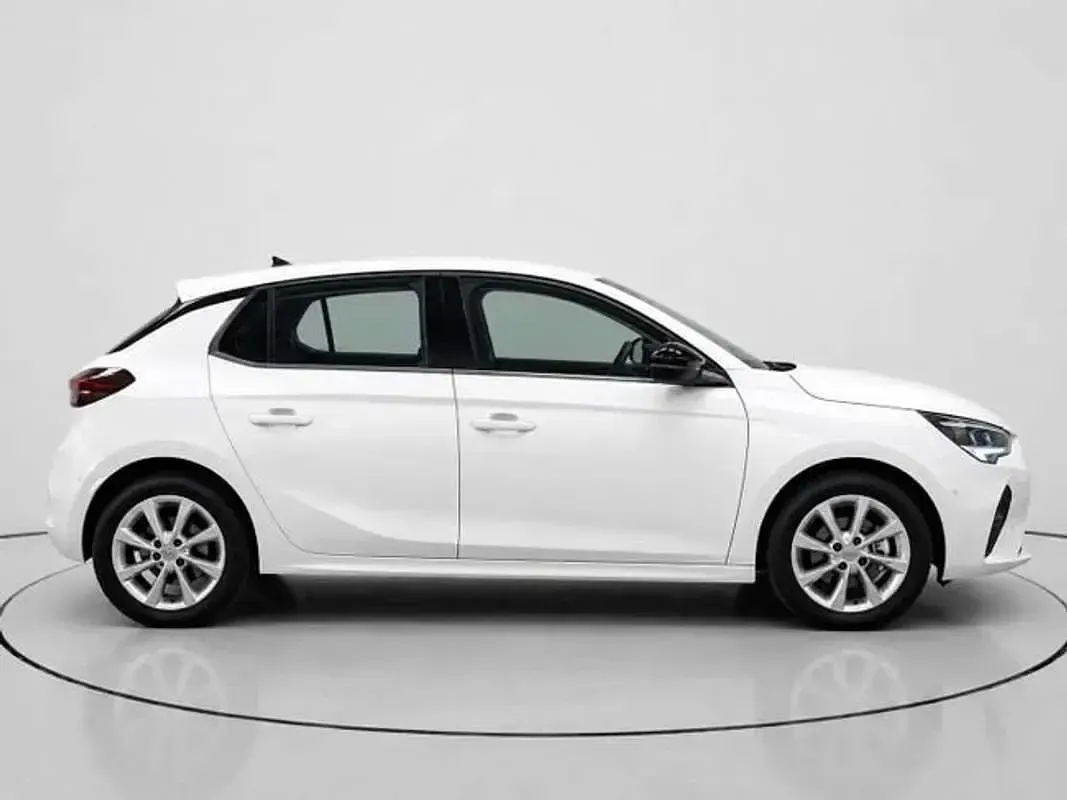 Usado Opel Corsa Elegance 101 CV (74 kW) 2022 Blanco Utilitario