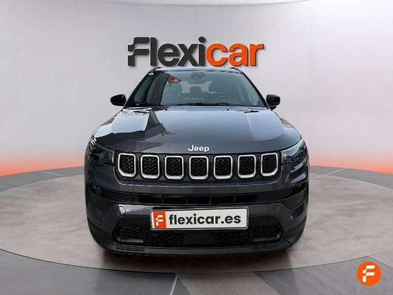 Usado Jeep Compass Longitude 131 CV (96 kW) 2021 Gris SUV