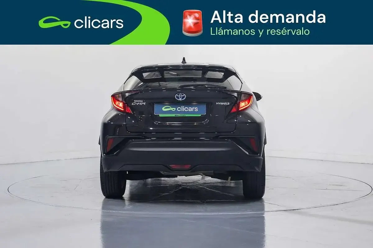 Usado Toyota C-HR Active 98 CV (72 kW) 2022 Negro SUV