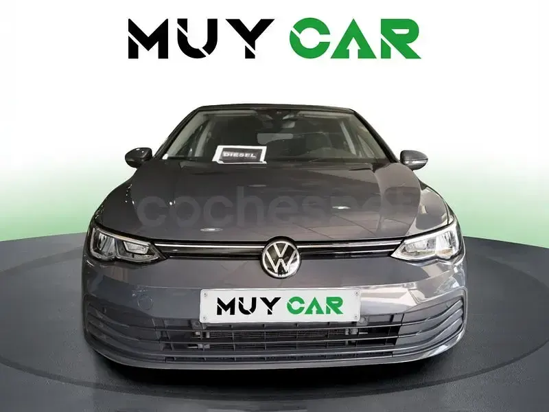 Usado VW Golf VII Life 150 CV (110 kW) 2020 Gris / plata Berlina