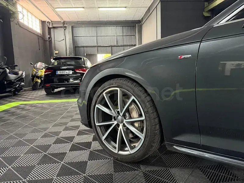 Usado Audi A4 Sport 190 CV (139 kW) 2016 Gris / plata Familiar