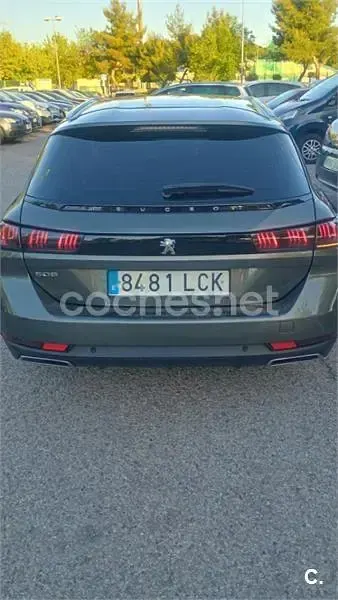 Usado Peugeot 508 Allure 130 CV (95 kW) 2019 Verde Familiar